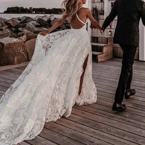 Grace Loves Lace Megan Wedding Gown w/ White Lining (LIMITED EDITION)